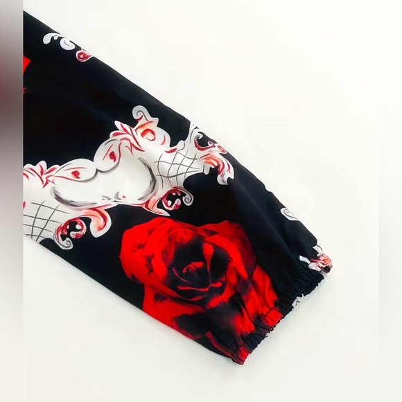 Jane Chic Designs The Classic Rose Belted Top - Picture 7 of 11